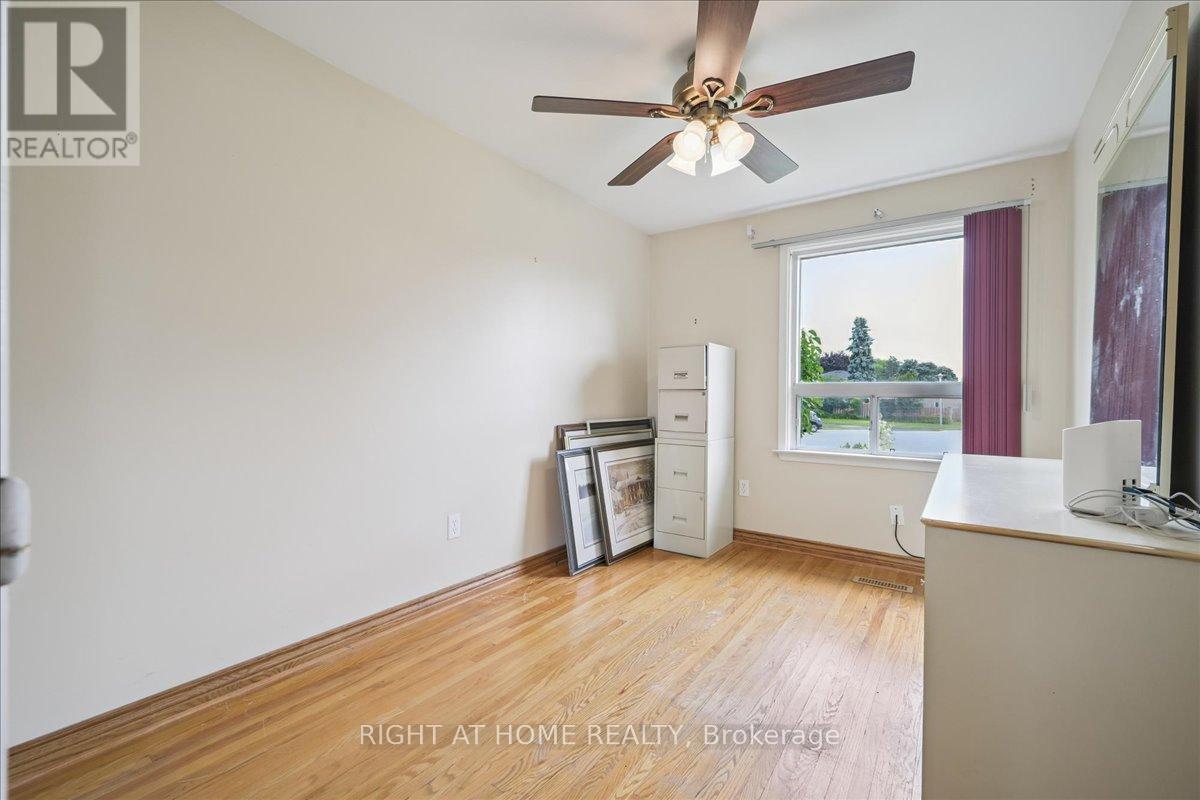 12 Eldon Court, Brampton, Ontario  L6T 2B9 - Photo 22 - W12295748