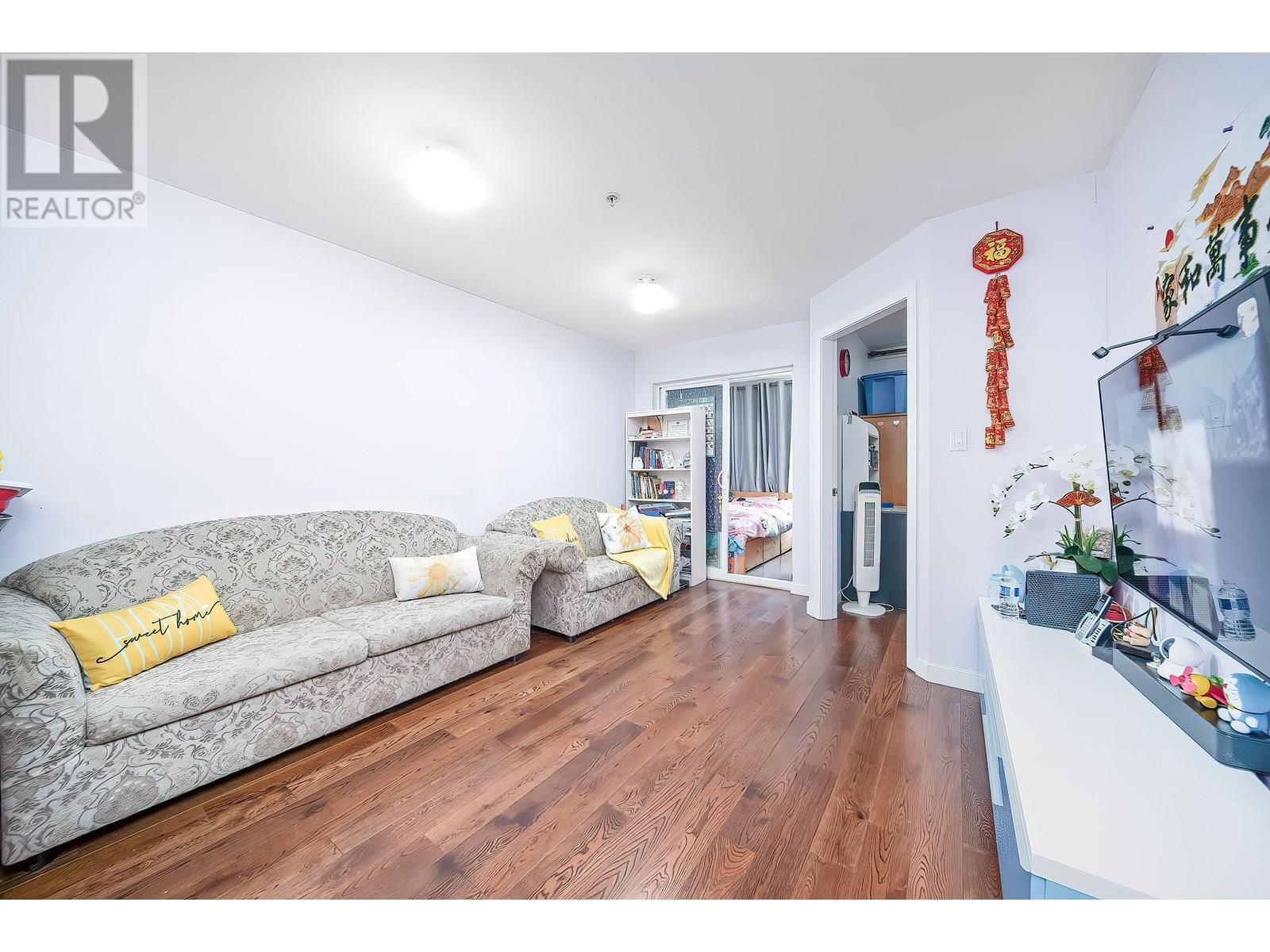 206 2028 E 37th Avenue, Vancouver, British Columbia  V5P 1G2 - Photo 2 - R3028289