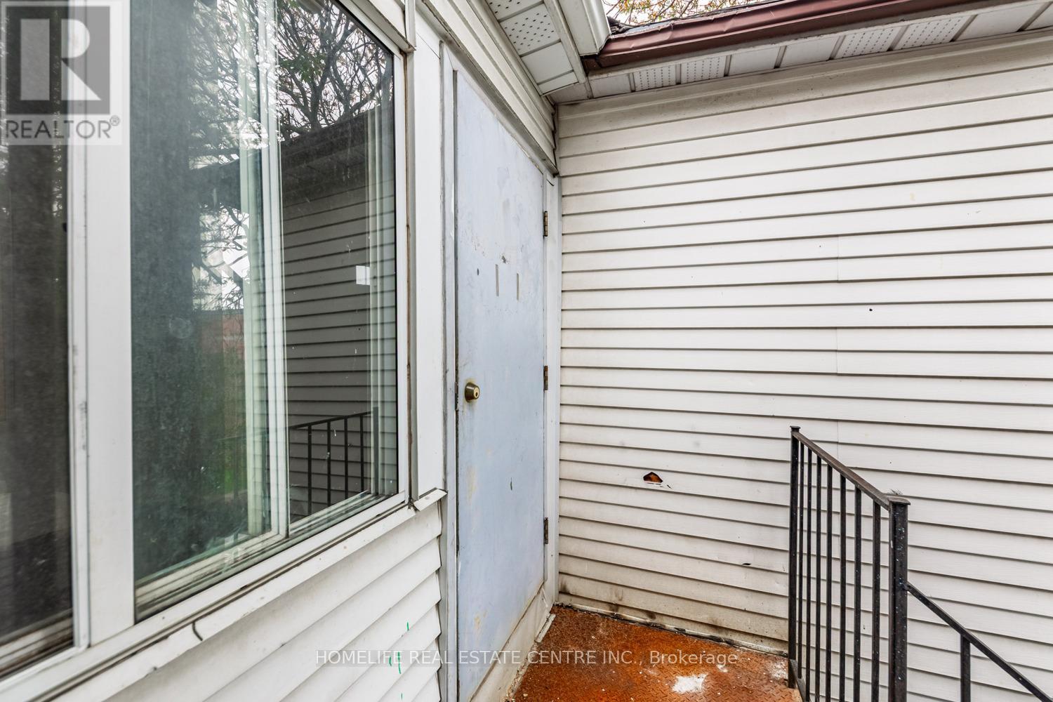 303 - 223 Jameson Avenue, Toronto, Ontario  M6K 2Y7 - Photo 25 - W12295661