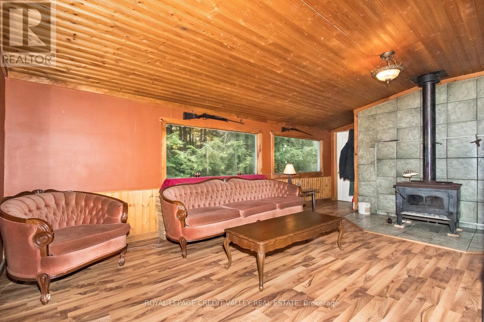 246 Hickey Trail, Hastings Highlands, Ontario  K0L 1C0 - Photo 5 - X12295743