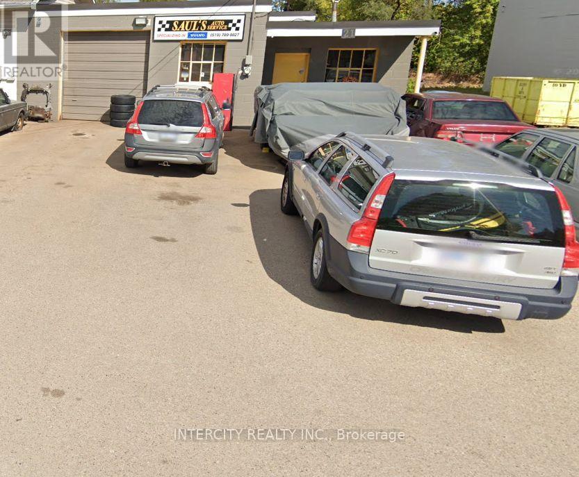 21 Industrial Street, Guelph, Ontario  N1E 6C2 - Photo 14 - X12295762