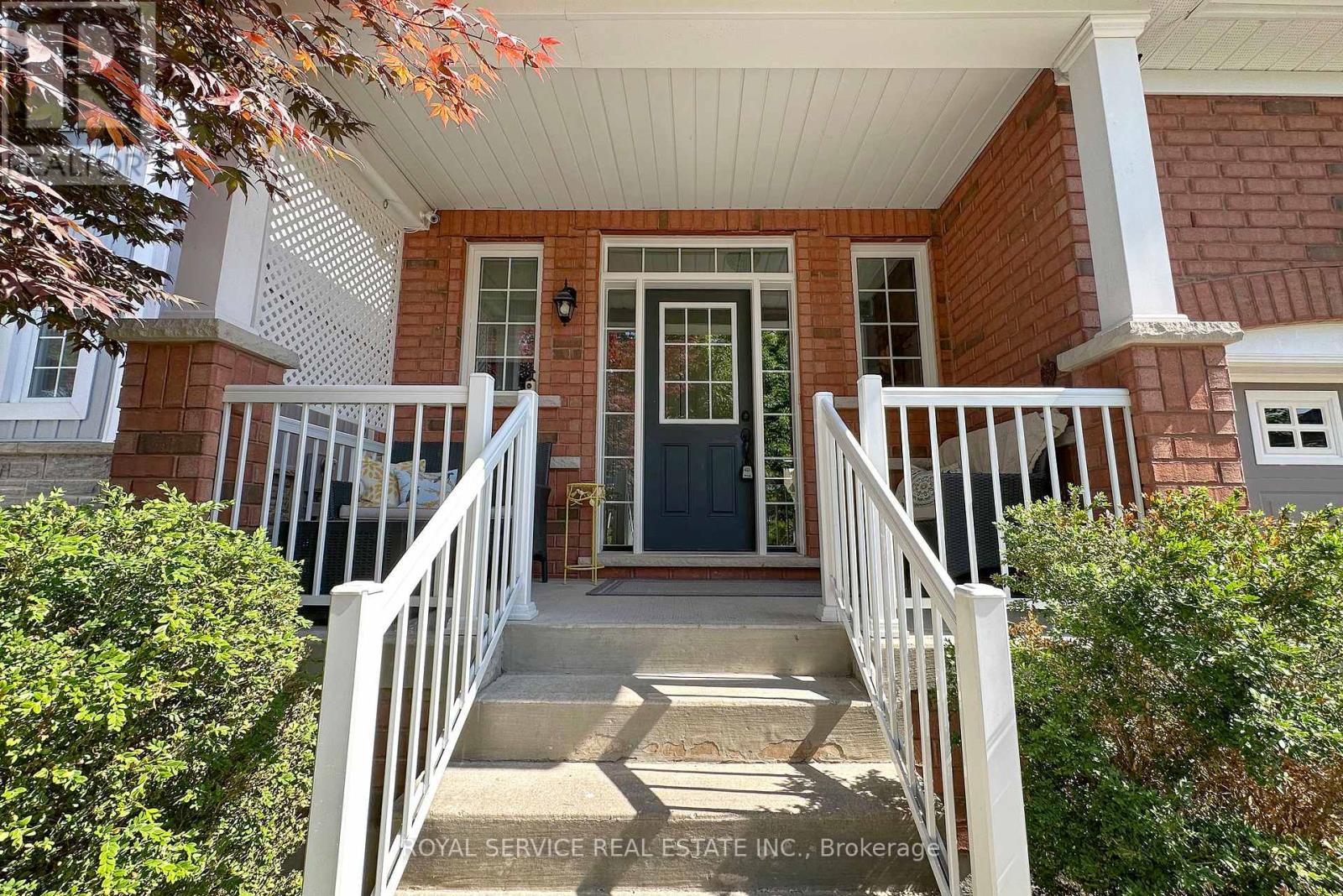 Property at 15 THOMAS WOODLOCK STREET image 3