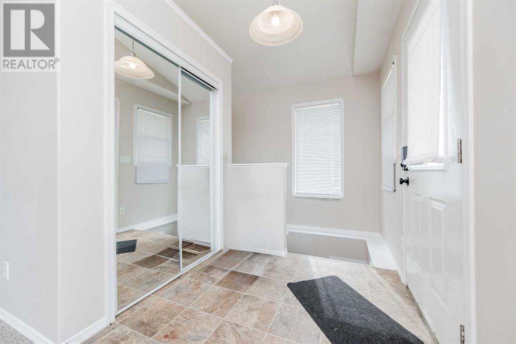 Property at 85 Pinnacle Crossing image 5