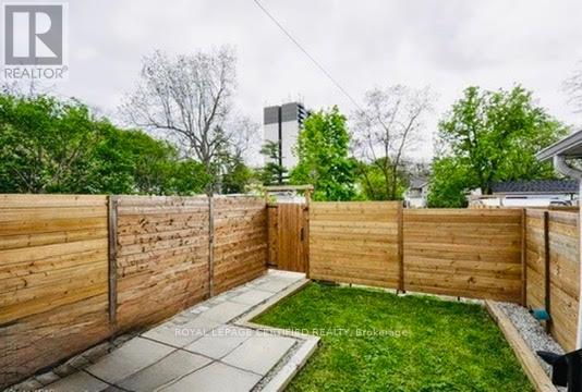 7-9 Maple Ridge Road, Cambridge, Ontario  N1R 2G1 - Photo 14 - X12294860