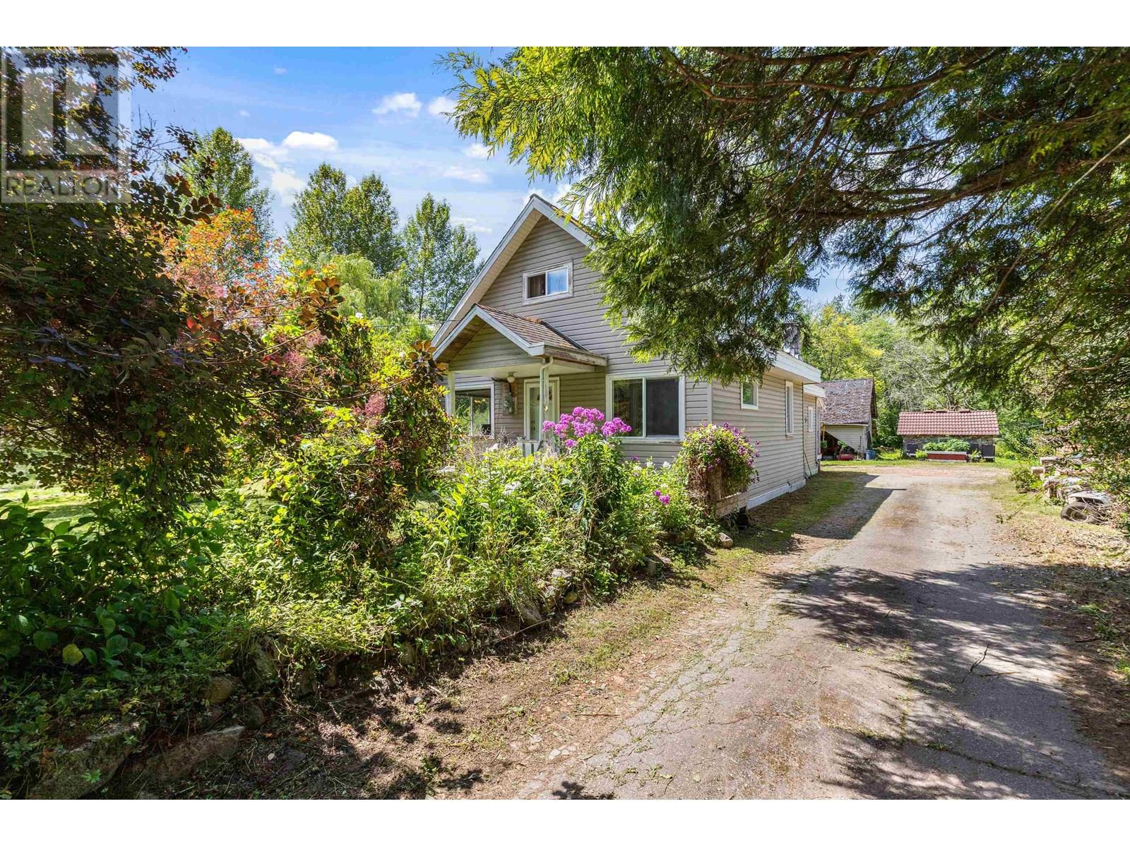 Property at 12465 248 STREET image 5