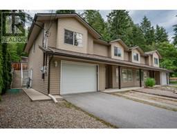 A-673 11th Ave Avenue, castlegar, British Columbia