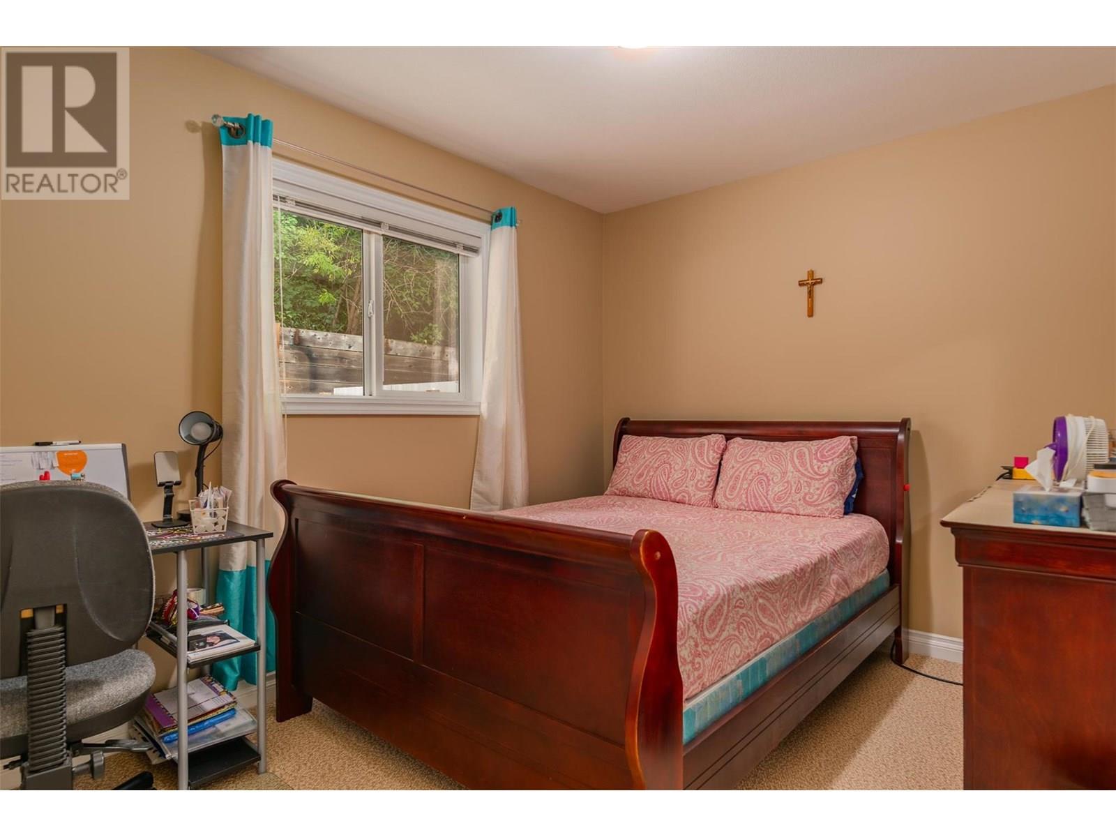 A-673 11th Ave Avenue, Castlegar, British Columbia  V1N 1J7 - Photo 21 - 10356538