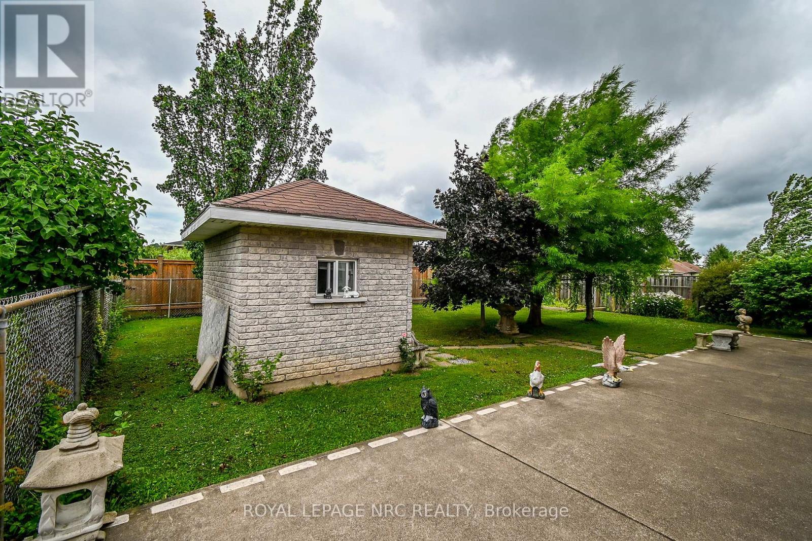 32 Gaspare Drive, Port Colborne, Ontario  L3K 2V2 - Photo 39 - X12295825