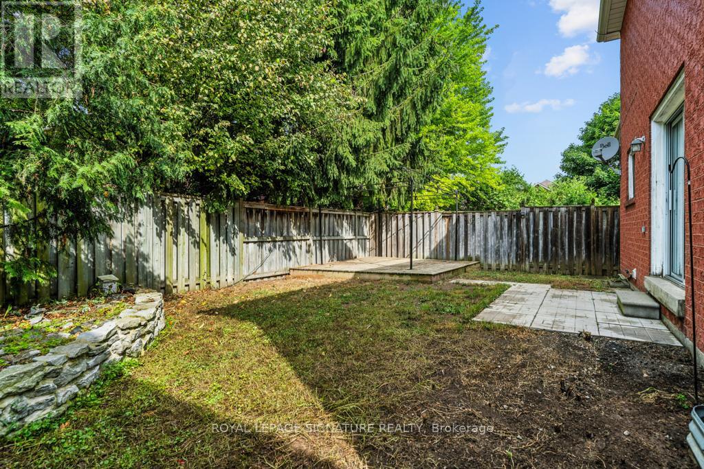 584 Doubletree Lane, Newmarket, Ontario  L3X 2K6 - Photo 40 - N12294328