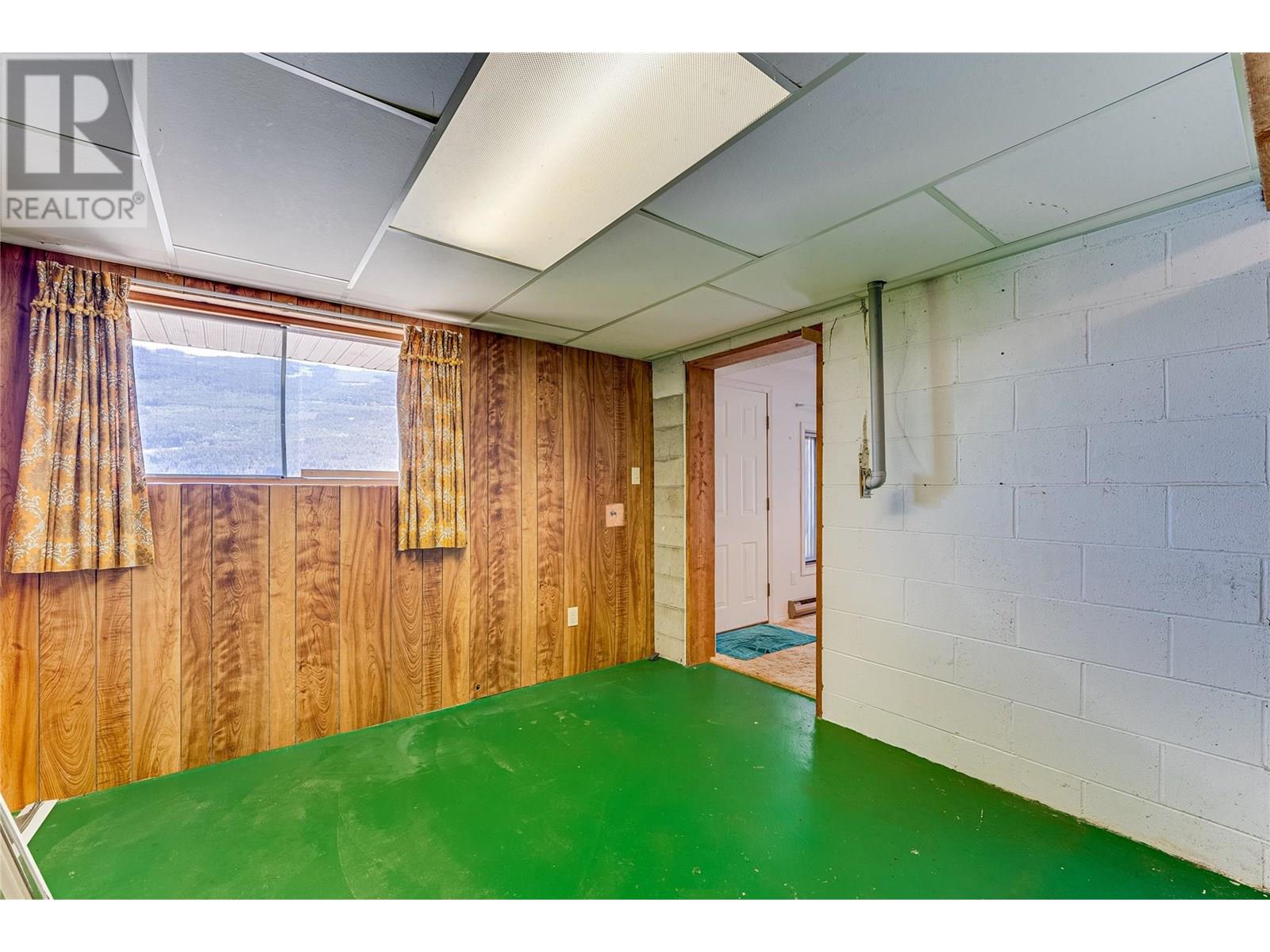 4742 Sunnybrae Canoe Point Road, Tappen, British Columbia  V0E 2X1 - Photo 21 - 10356611