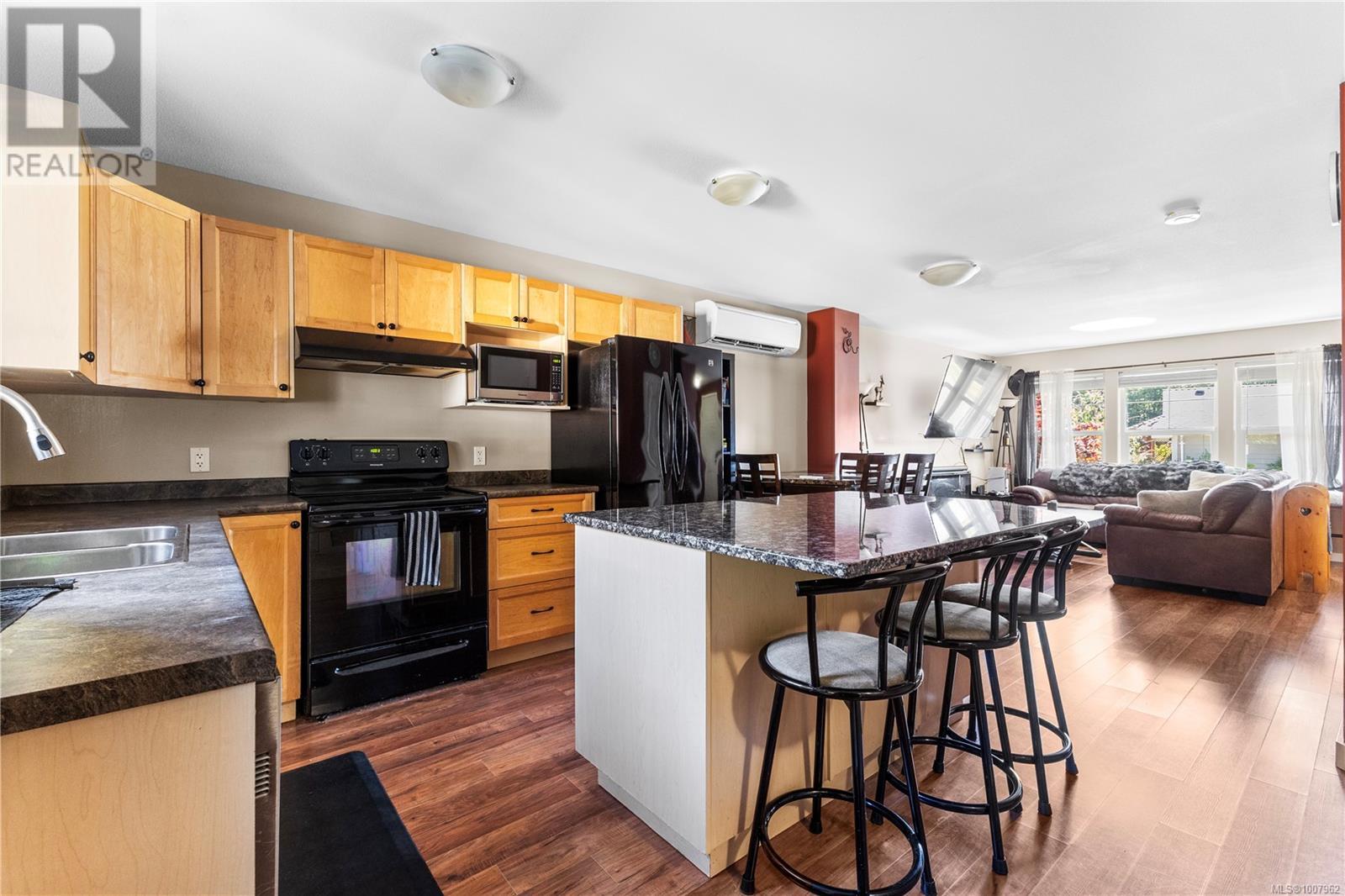 Property at 31 1120 Evergreen Rd image 3