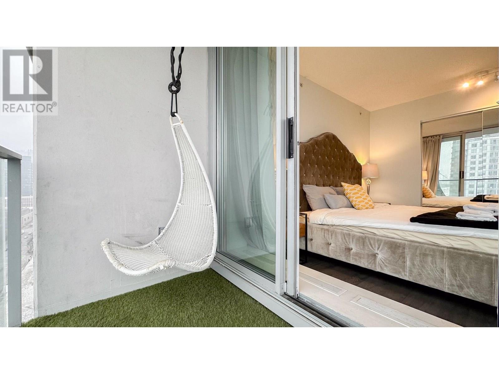 2705 689 Abbott Street, Vancouver, British Columbia  V6B 0J2 - Photo 17 - R3028684