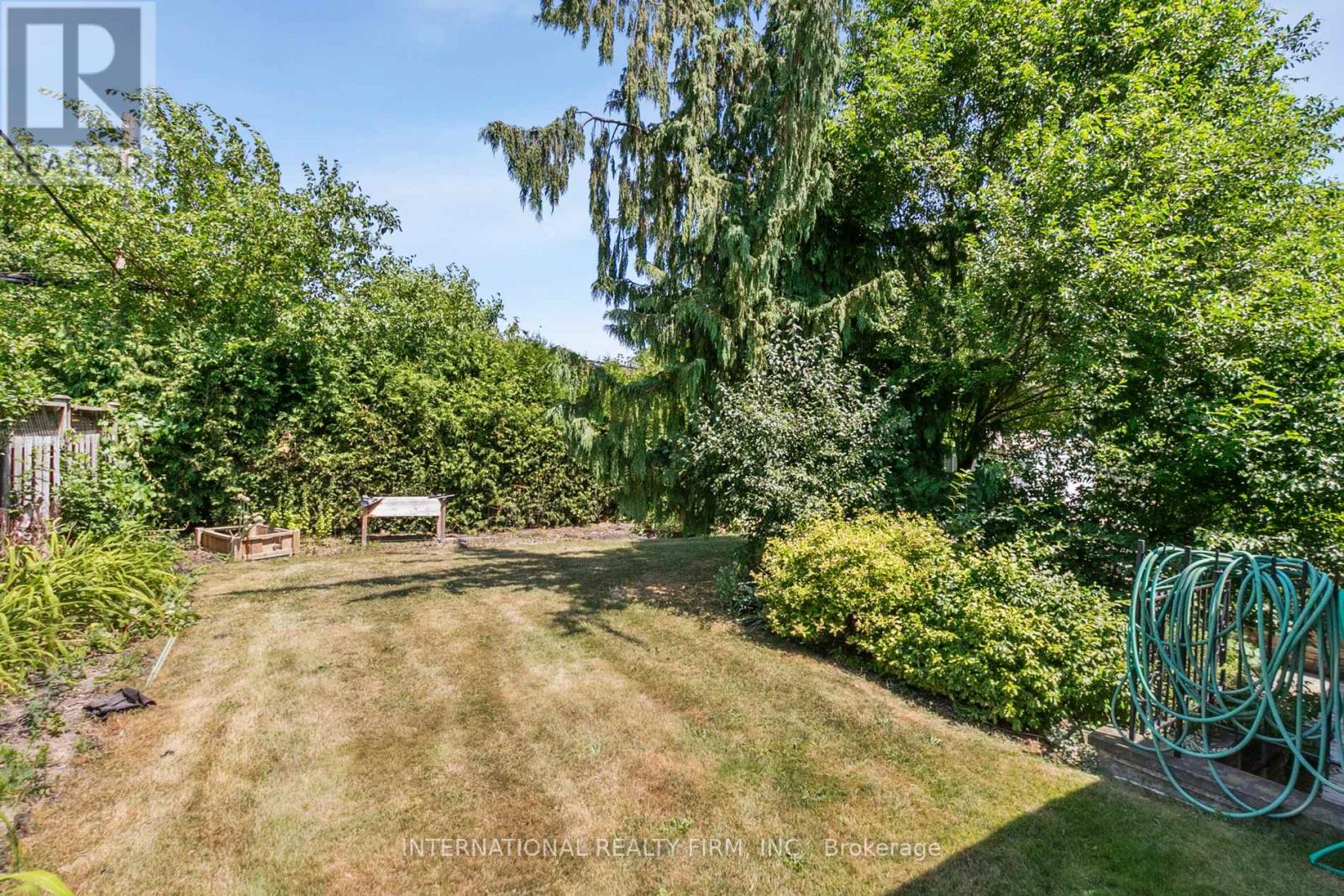 27 Treadgold Crescent, Toronto, Ontario  M3A 1X1 - Photo 42 - C12287229