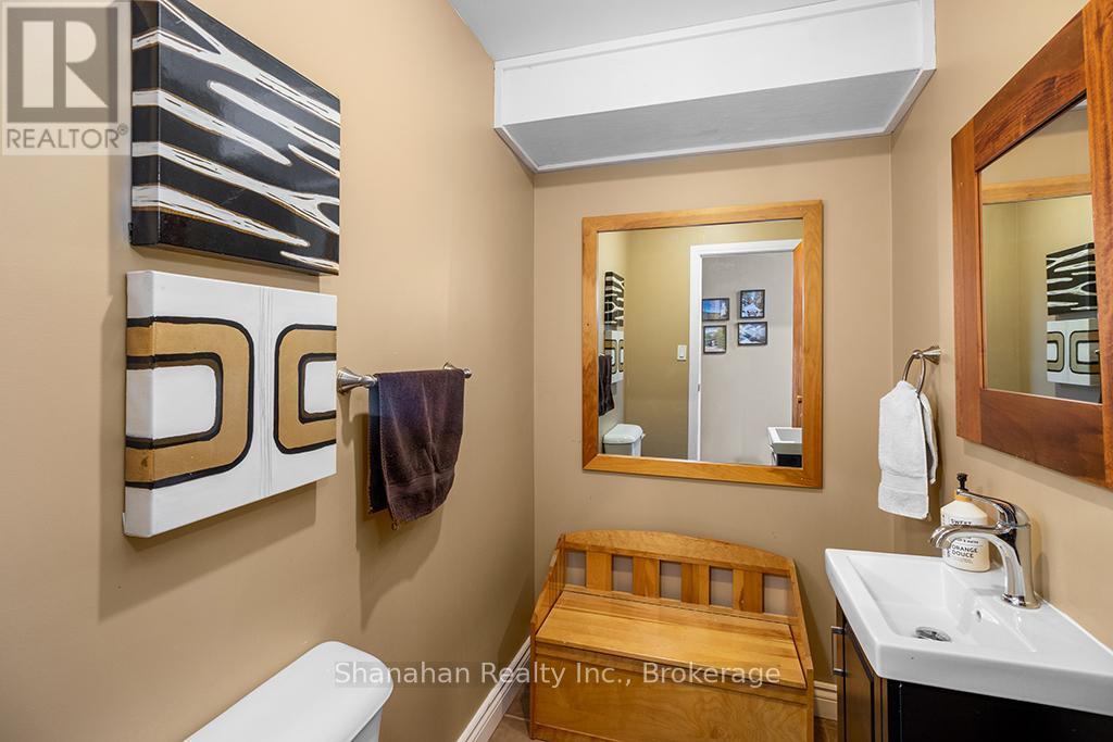 26 Elgin Street, Northern Bruce Peninsula, Ontario  N0H 2R0 - Photo 23 - X11938453