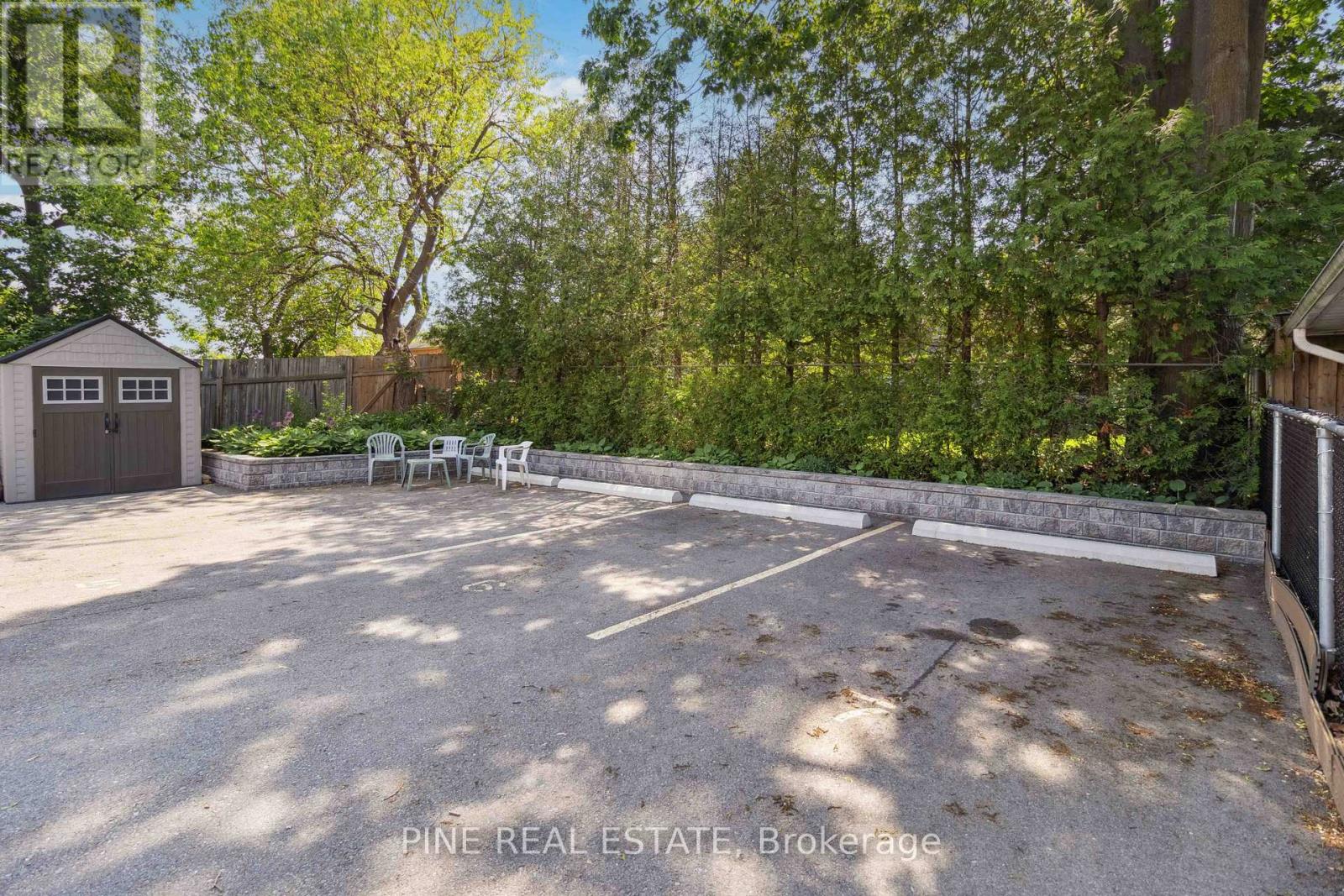 3 - 19 Queen Street W, Mississauga, Ontario  L5H 1L5 - Photo 28 - W12295822