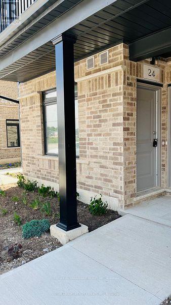 Property at 24 LOMOND LANE image 2