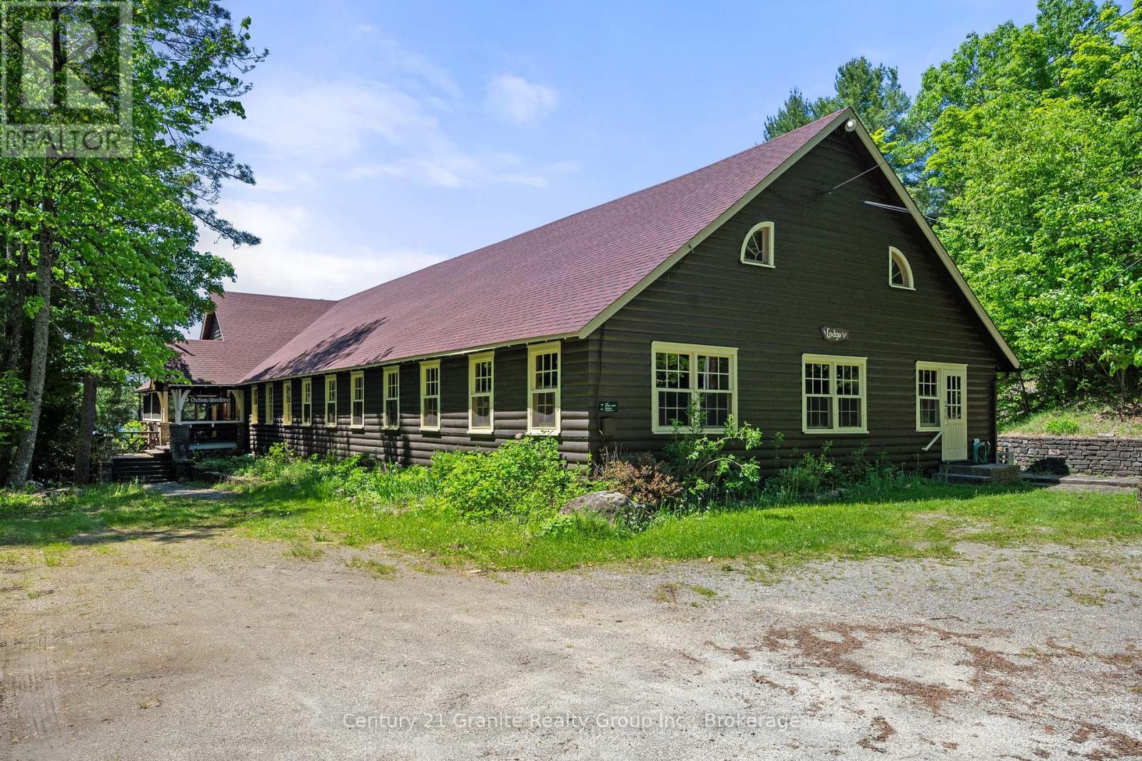 3437 Kashagawigamog Lake Road, Dysart Et Al, Ontario  K0M 1S0 - Photo 40 - X12295836