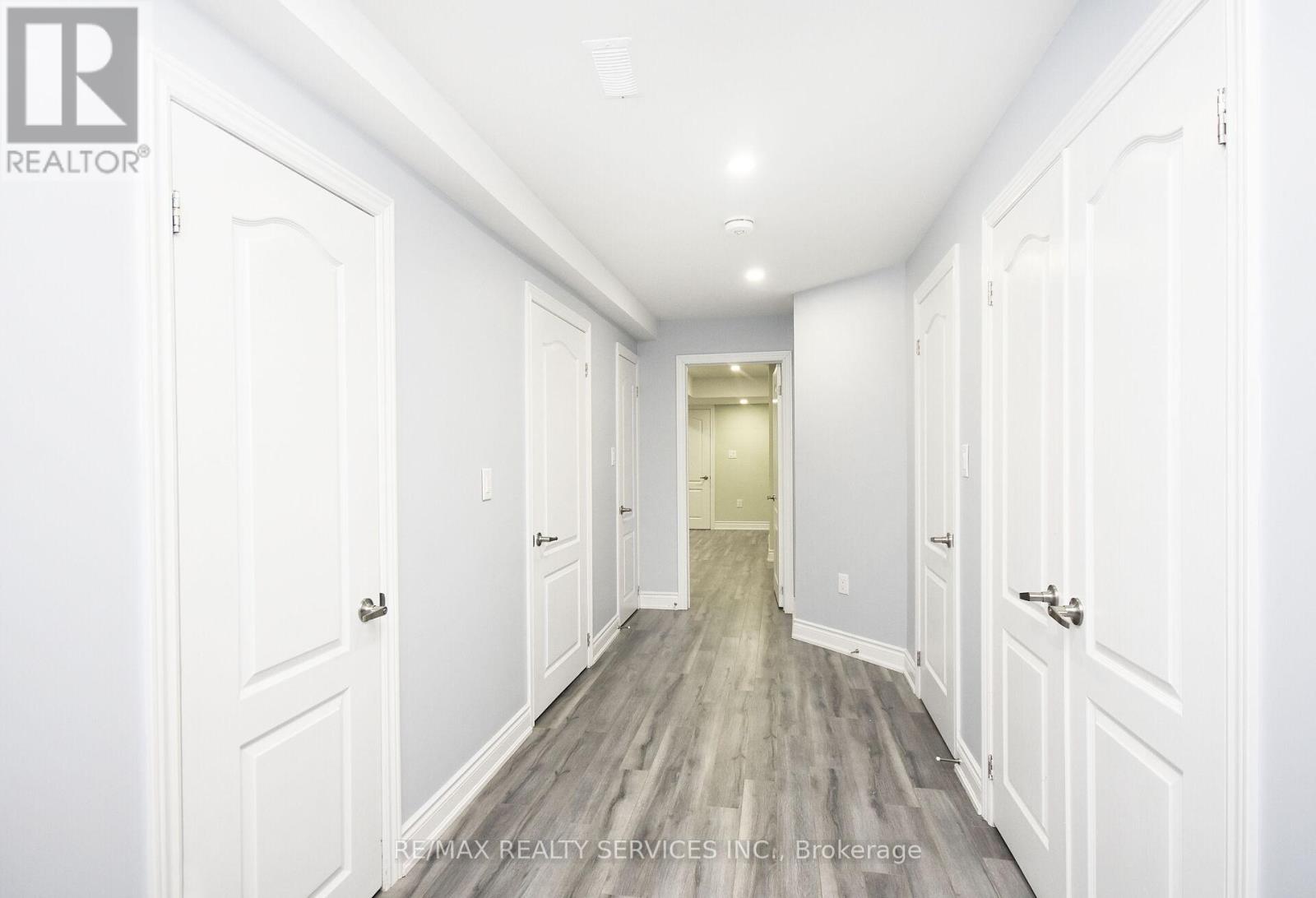 21 Magical Road, Brampton, Ontario  L7A 4P8 - Photo 32 - W12295660