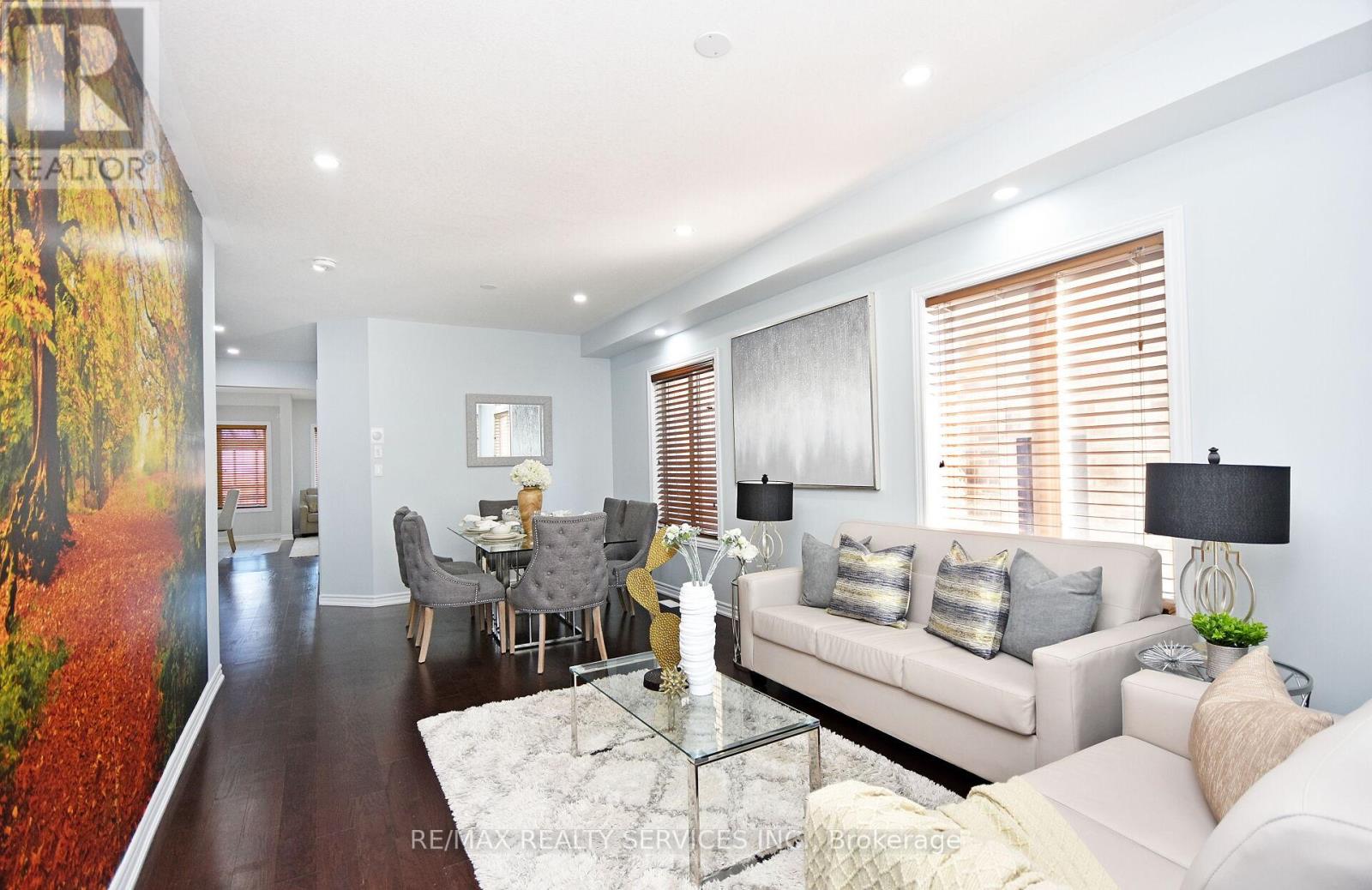 21 Magical Road, Brampton, Ontario  L7A 4P8 - Photo 6 - W12295660