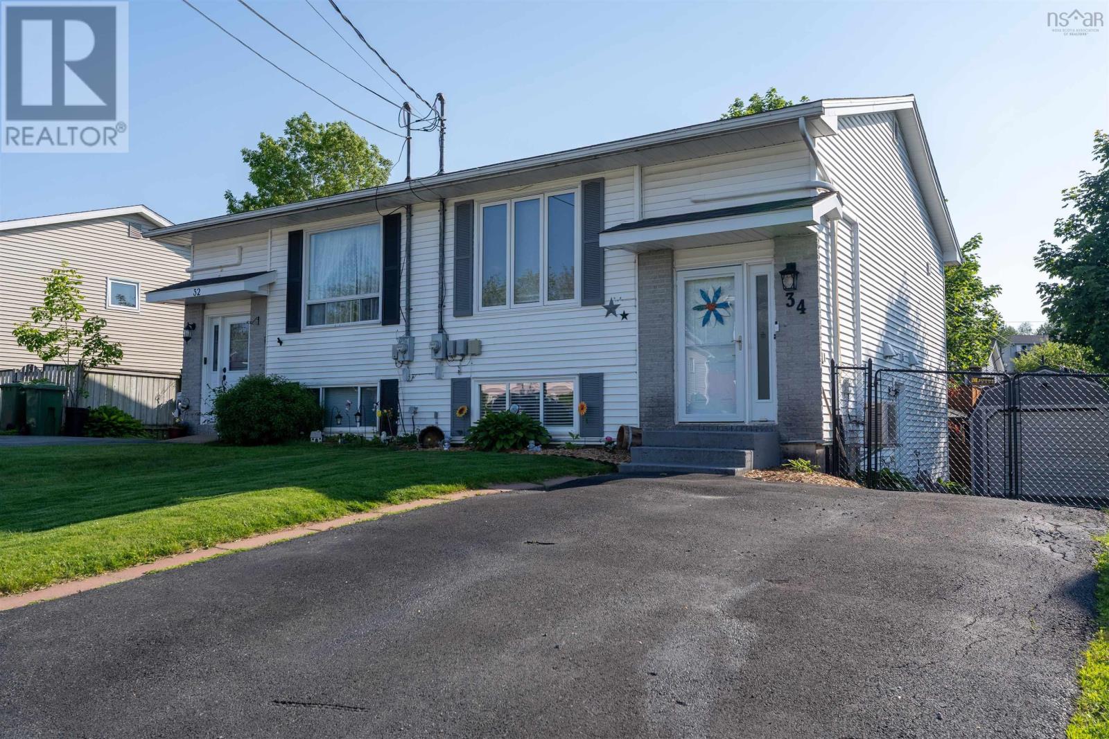 Property at 34 Kindling Crescent image 1