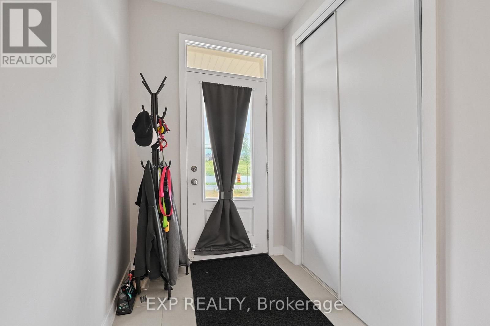 6323 Perth Street, Ottawa, Ontario  K0A 2Z0 - Photo 5 - X12288169