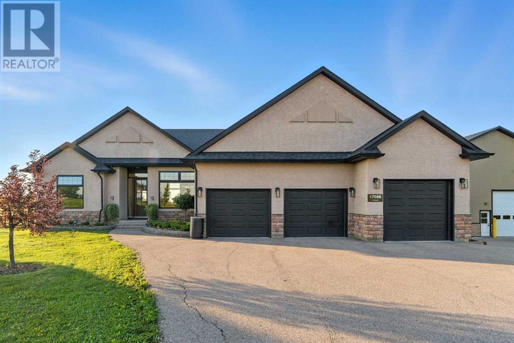 Property at 17088 312 Avenue E image 2