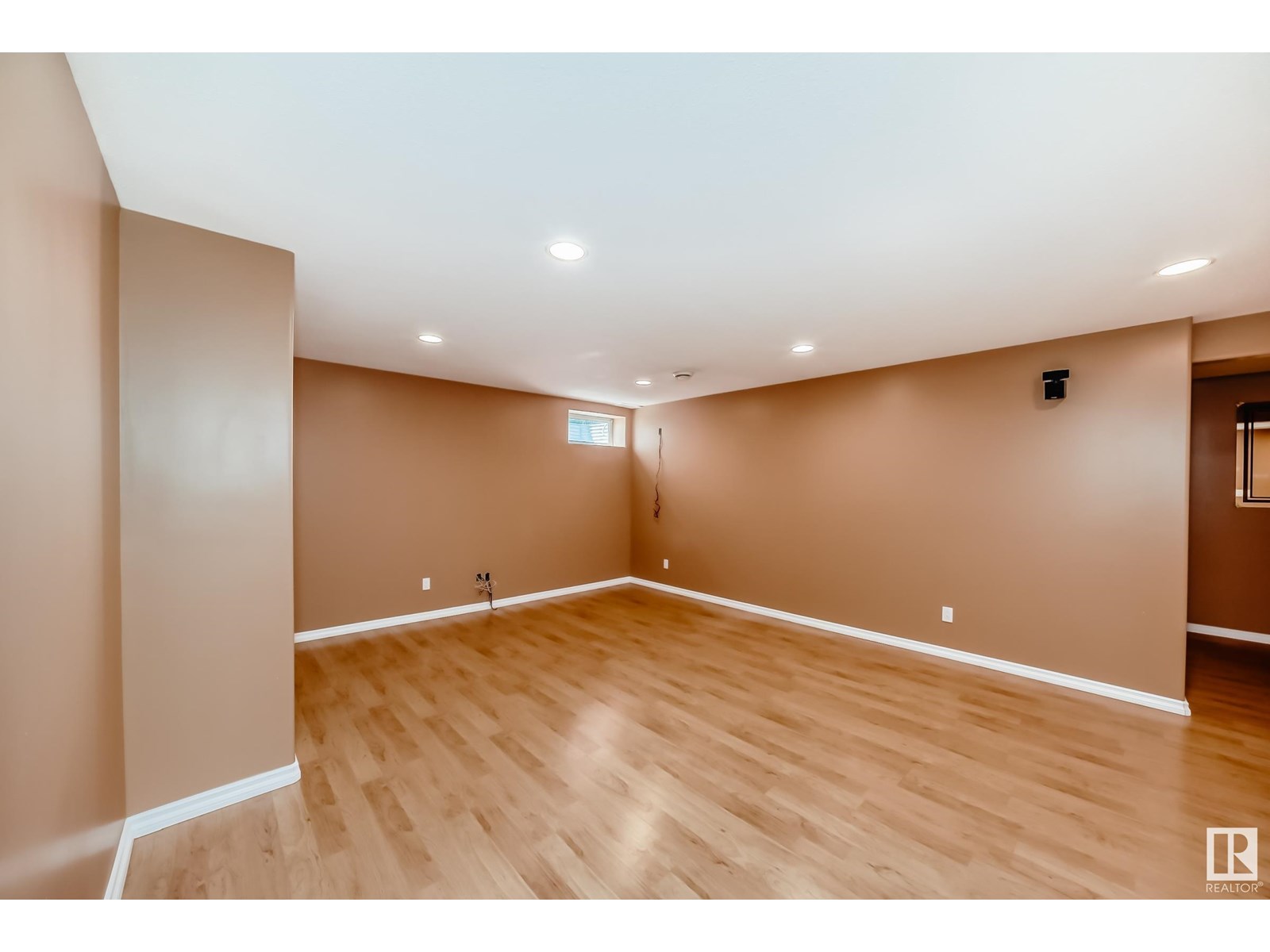 318 Darlington Cr Nw, Edmonton, Alberta  T6M 2R9 - Photo 40 - E4443822