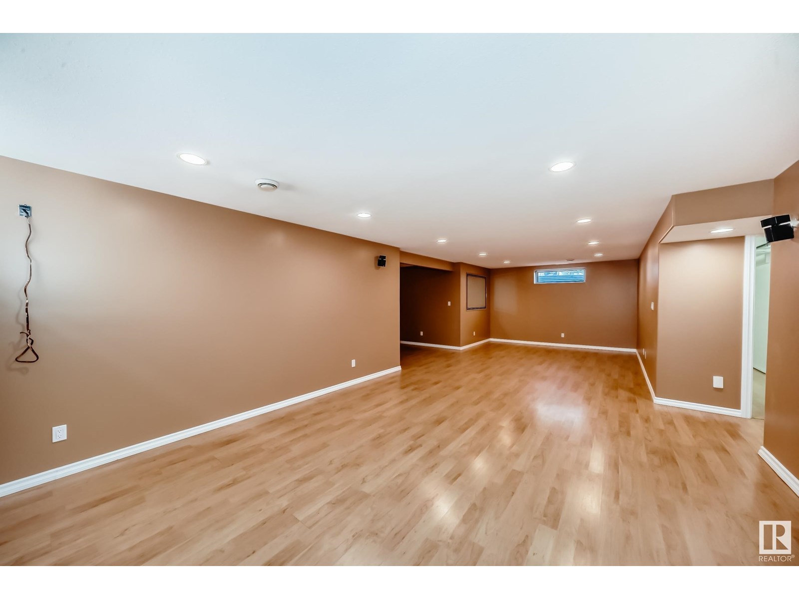 318 Darlington Cr Nw, Edmonton, Alberta  T6M 2R9 - Photo 41 - E4443822
