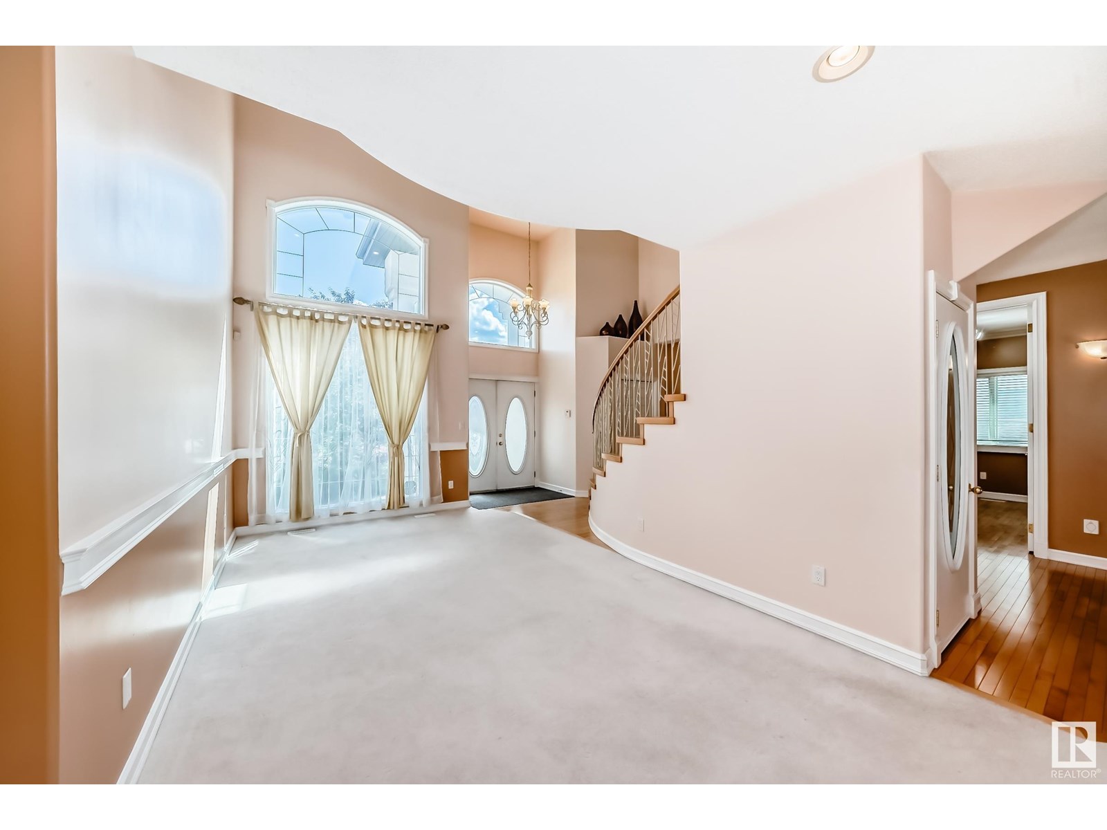 318 Darlington Cr Nw, Edmonton, Alberta  T6M 2R9 - Photo 21 - E4443822
