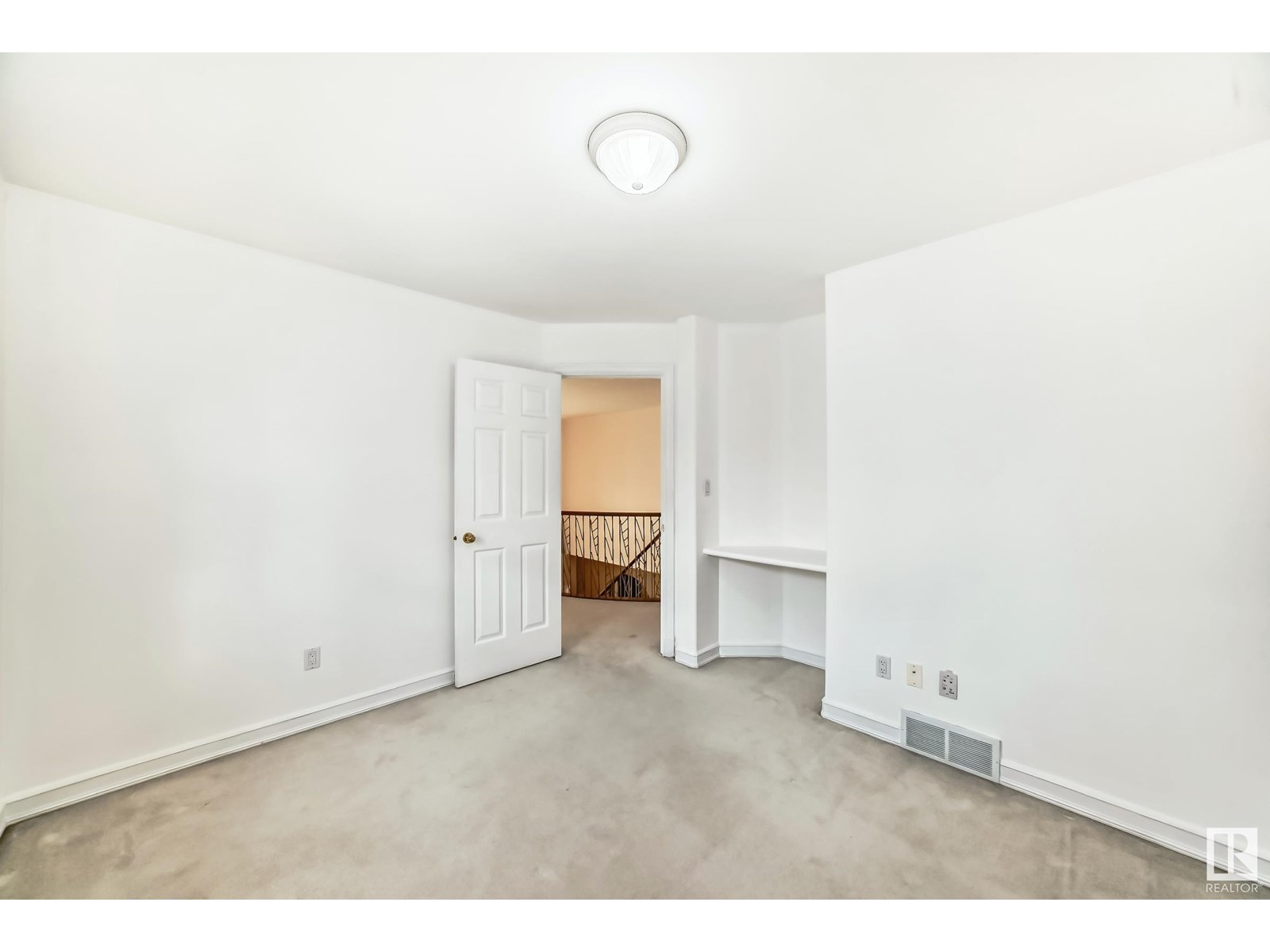 318 Darlington Cr Nw, Edmonton, Alberta  T6M 2R9 - Photo 32 - E4443822