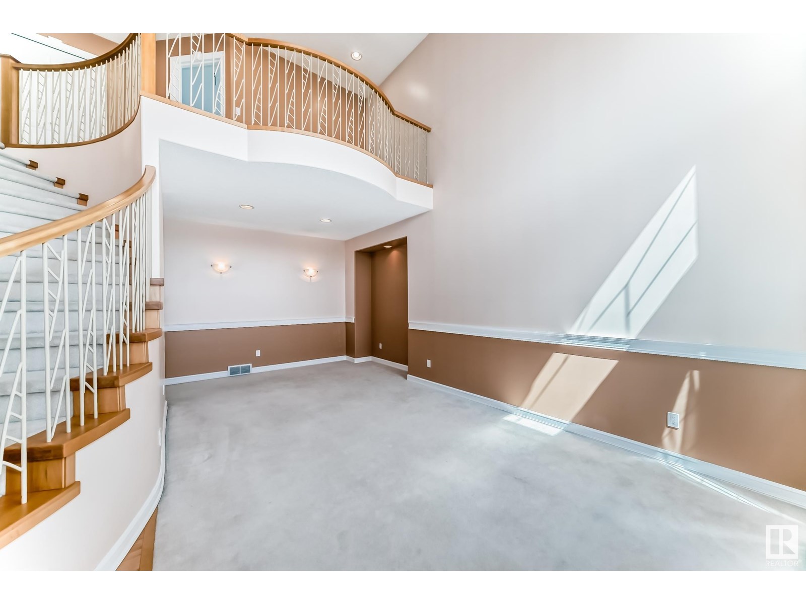 318 Darlington Cr Nw, Edmonton, Alberta  T6M 2R9 - Photo 20 - E4443822