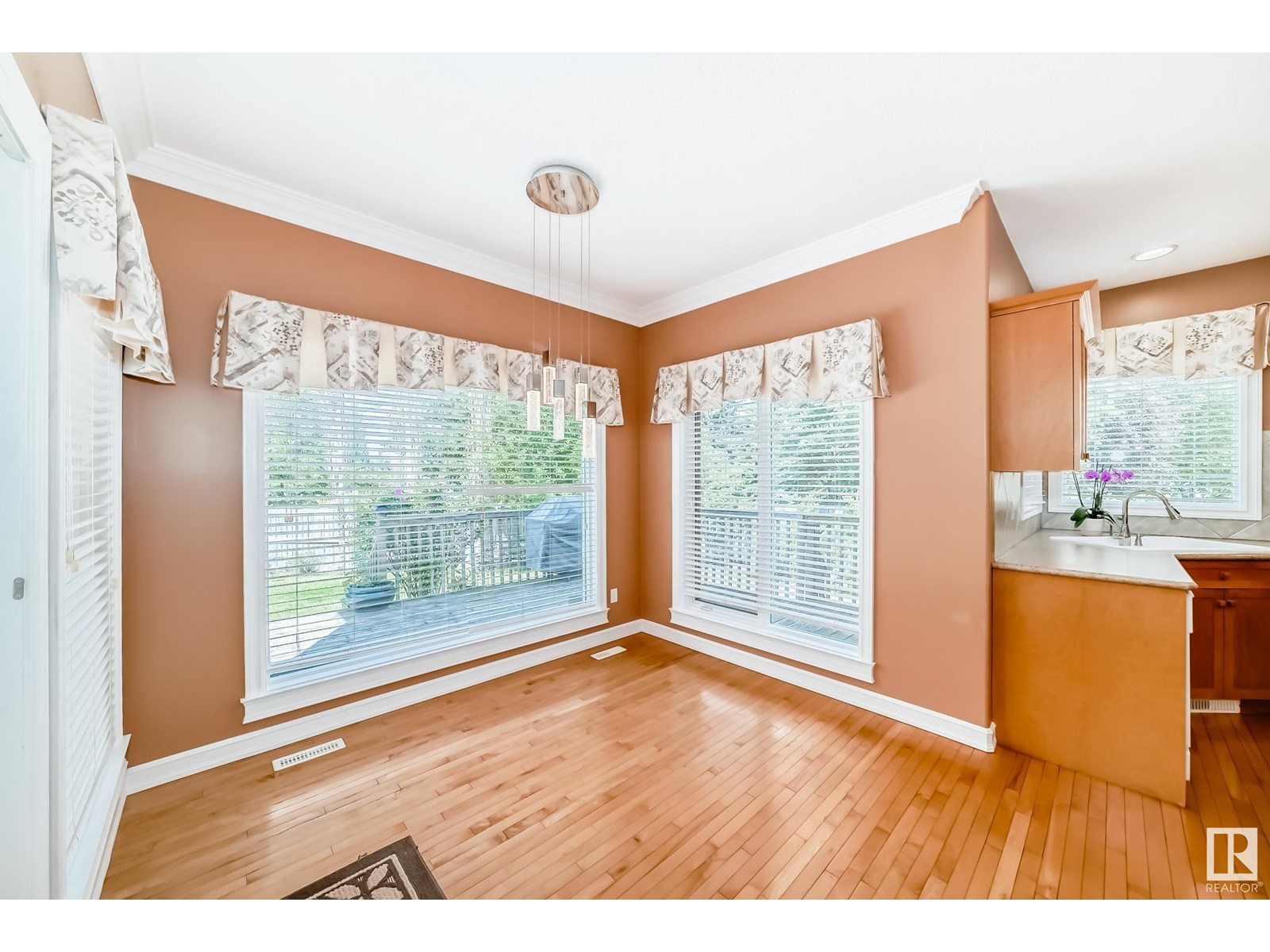 318 Darlington Cr Nw, Edmonton, Alberta  T6M 2R9 - Photo 17 - E4443822