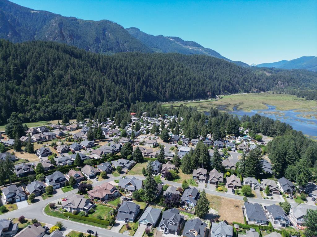 4 14550 MORRIS VALLEY ROAD, Mission, British Columbia