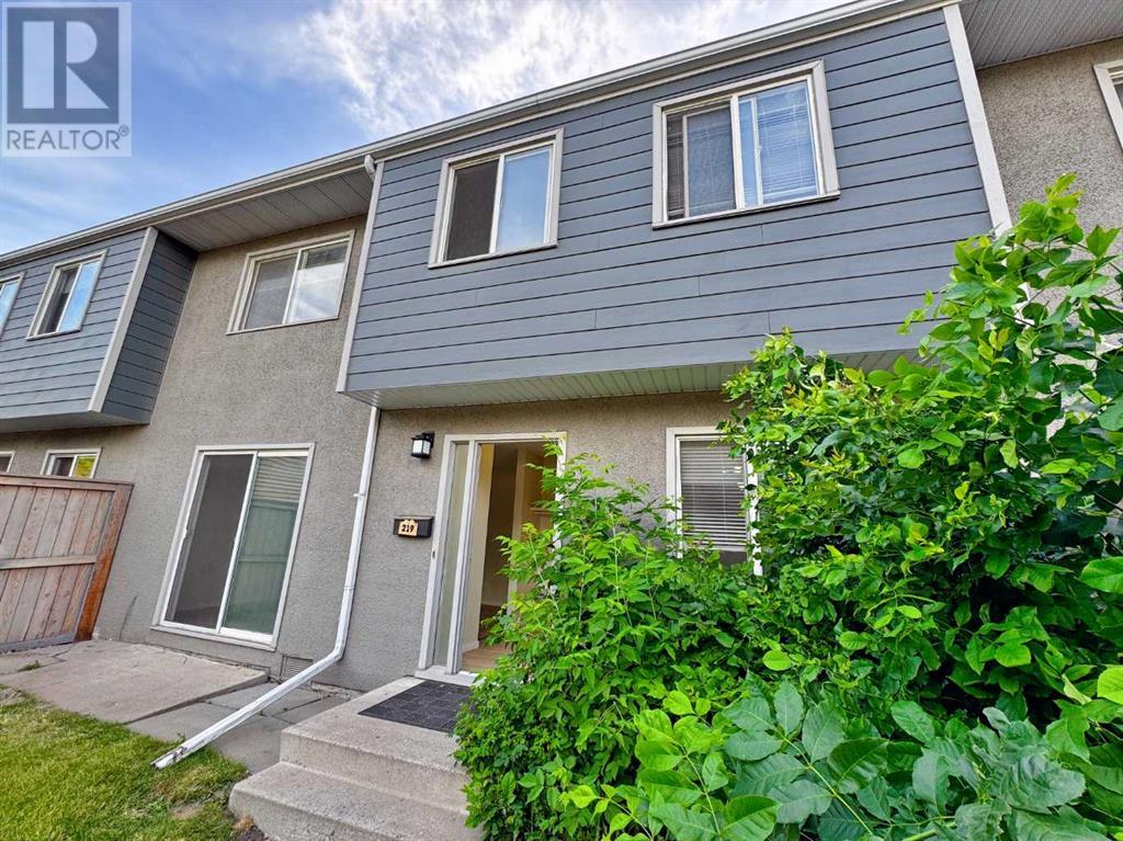 Property at 99, 219 90 Avenue SE image 2