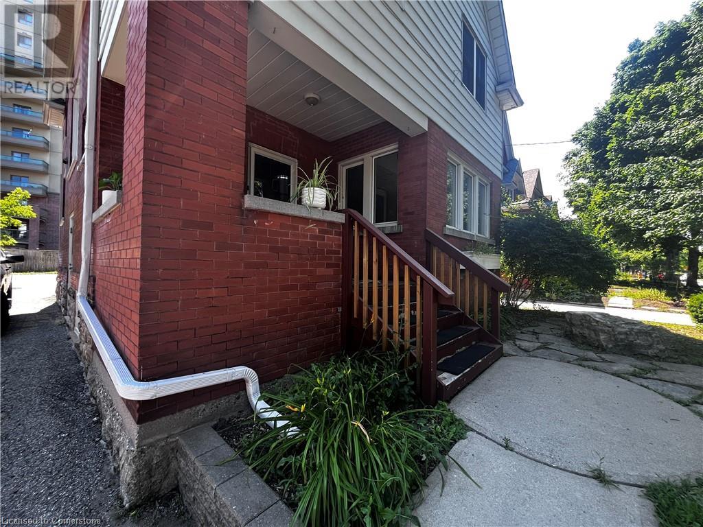 Property at 19 SCHNEIDER Avenue image 2