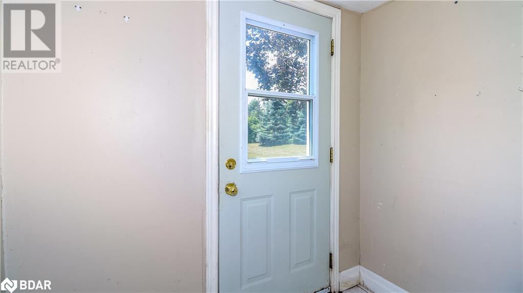 953 Ridge Road W, Oro-Medonte, Ontario  L0L 2E0 - Photo 25 - 40752610