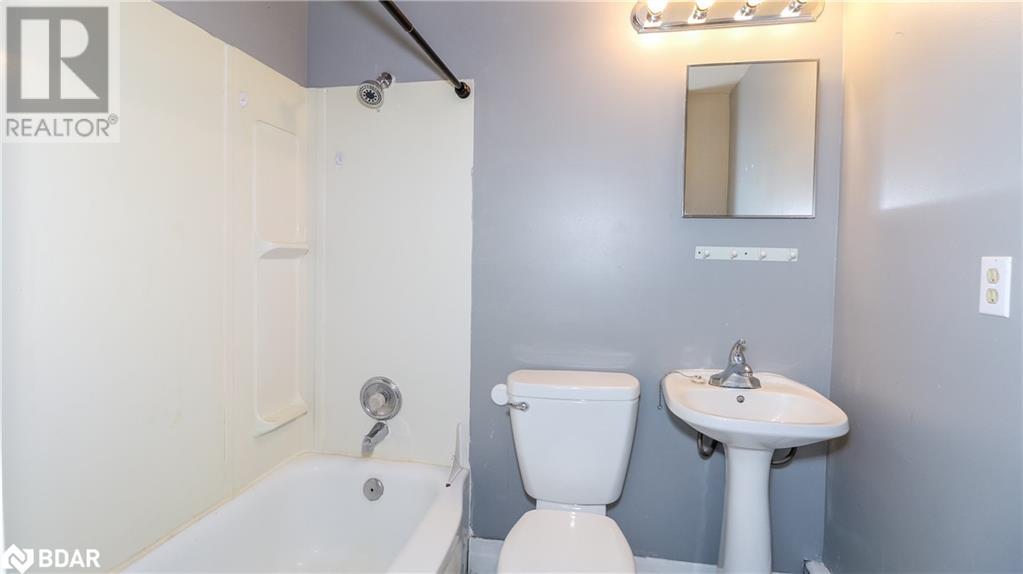 953 Ridge Road W, Oro-Medonte, Ontario  L0L 2E0 - Photo 27 - 40752610