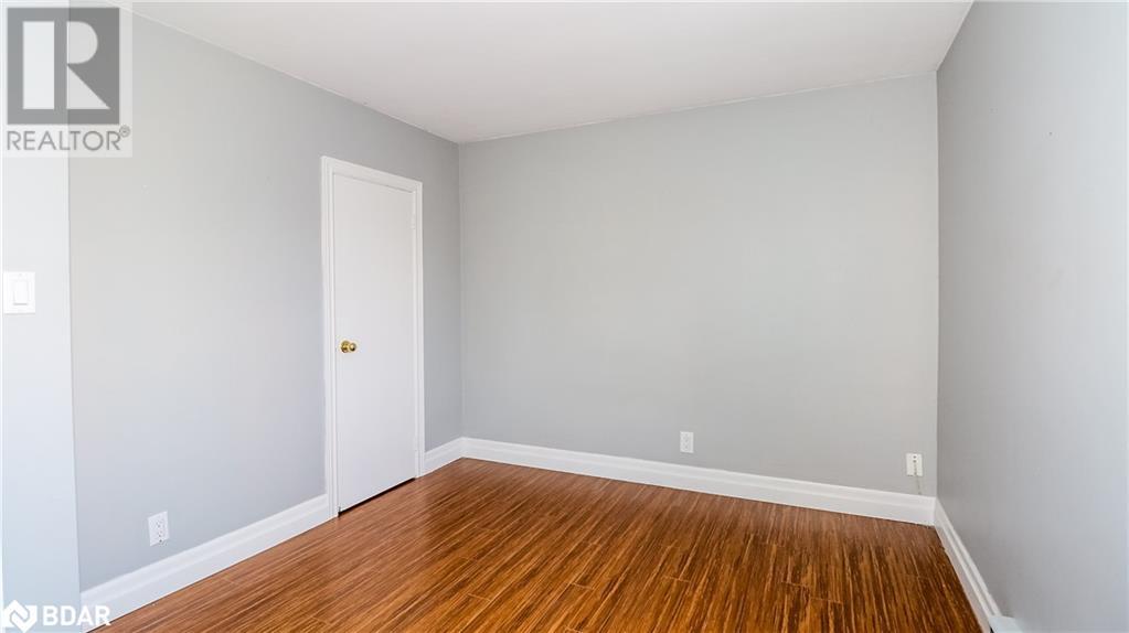 953 Ridge Road W, Oro-Medonte, Ontario  L0L 2E0 - Photo 29 - 40752610