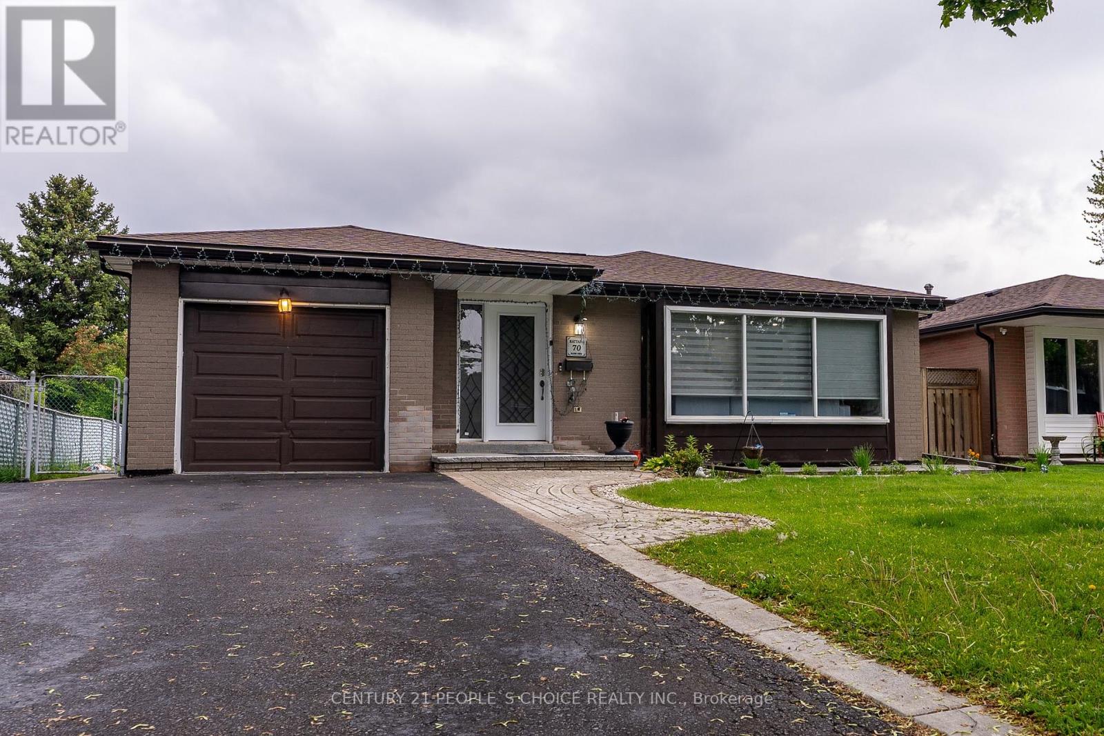Property at 70 GLEBE CRESCENT image 1