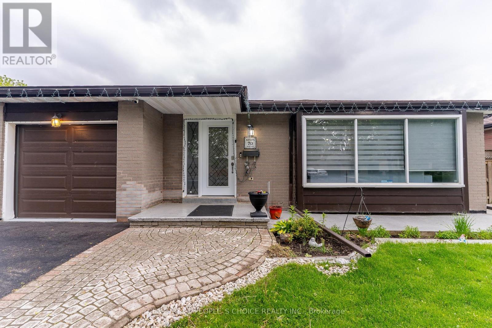 Property at 70 GLEBE CRESCENT image 2