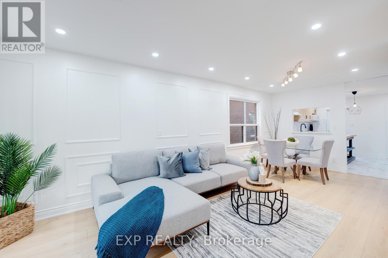 Property at 173 KANE AVENUE S image 1