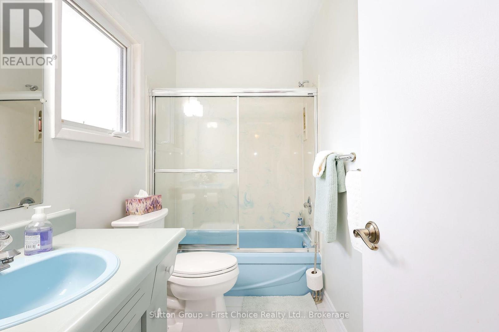 348 Devon Street, Stratford, Ontario  N5A 2Z9 - Photo 20 - X12295972