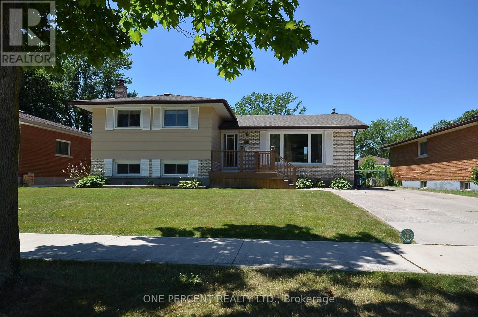 43 LOYALIST DRIVE, Welland, Ontario