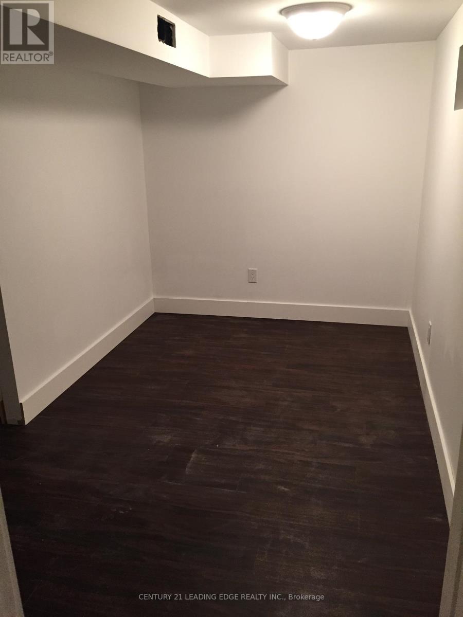 Property at 360A LAWRENCE AVENUE W image 5