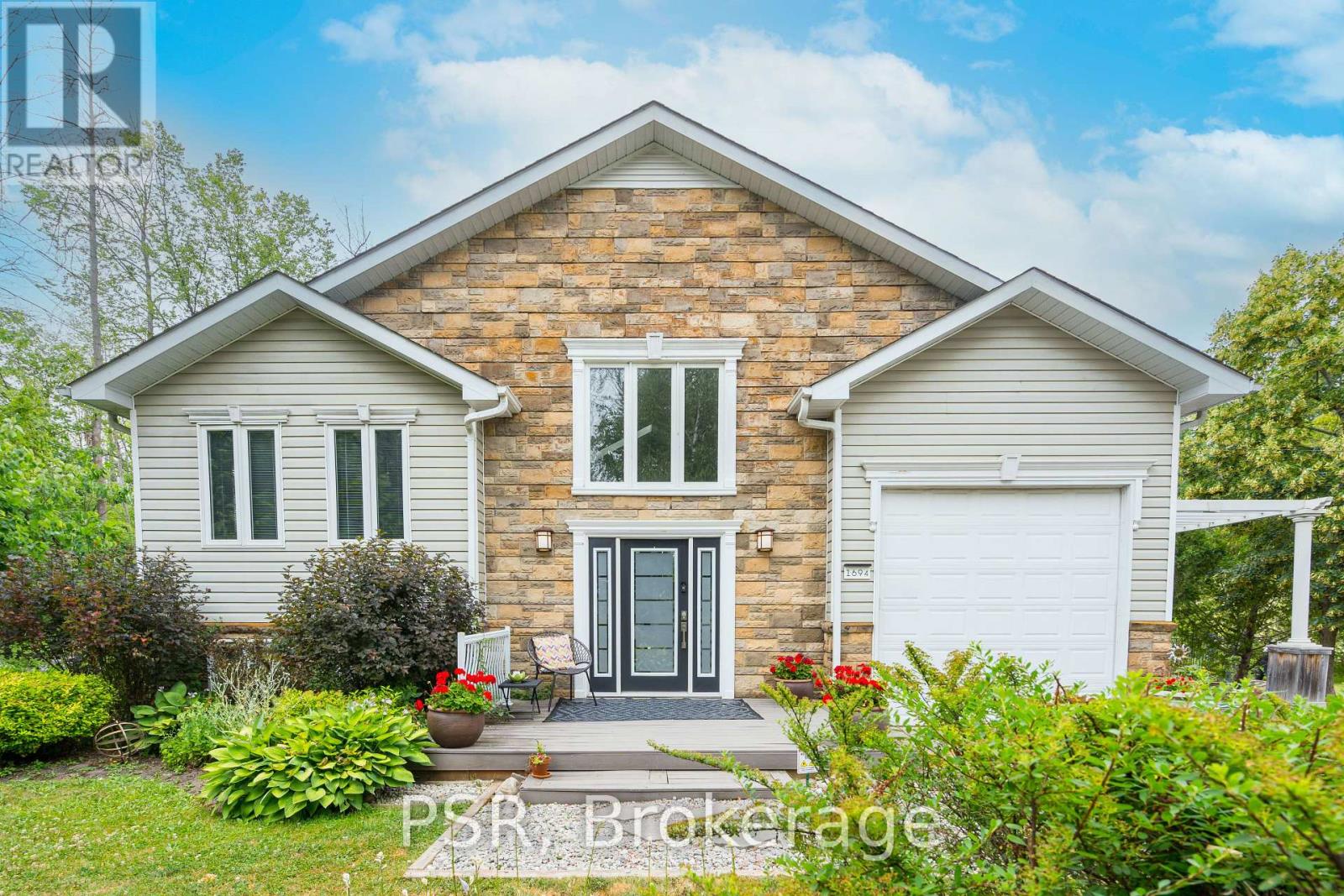 Property at 1694 EDGEWOOD AVENUE image 3