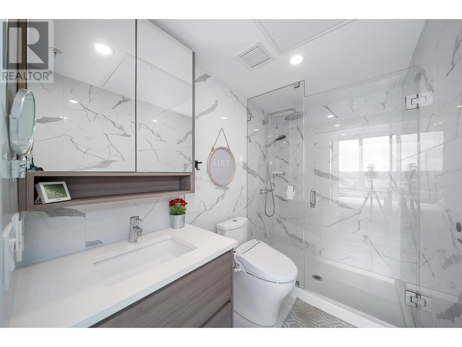 2506 823 Carnarvon Street, New Westminster, British Columbia  V3M 0N5 - Photo 4 - R3028745