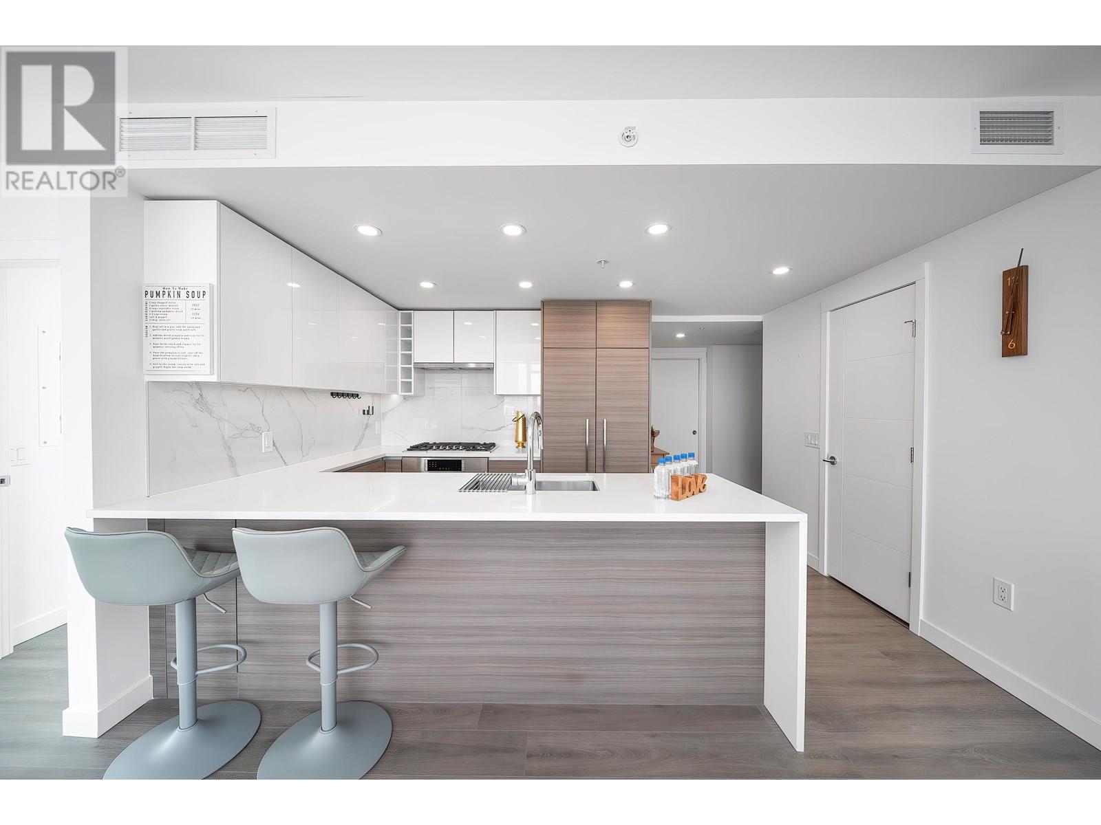 2506 823 Carnarvon Street, New Westminster, British Columbia  V3M 0N5 - Photo 12 - R3028745