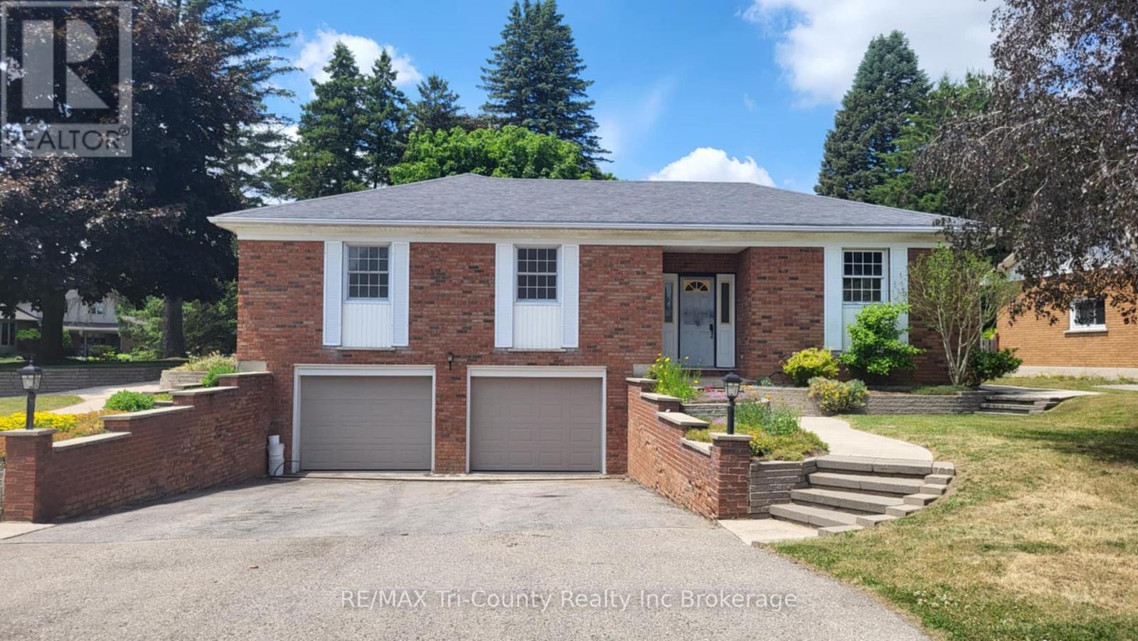 7 Glenridge Road, Tillsonburg, Ontario  N4G 4J6 - Photo 23 - X12287211