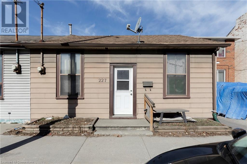 Property at 227 WELLINGTON Street N image 1