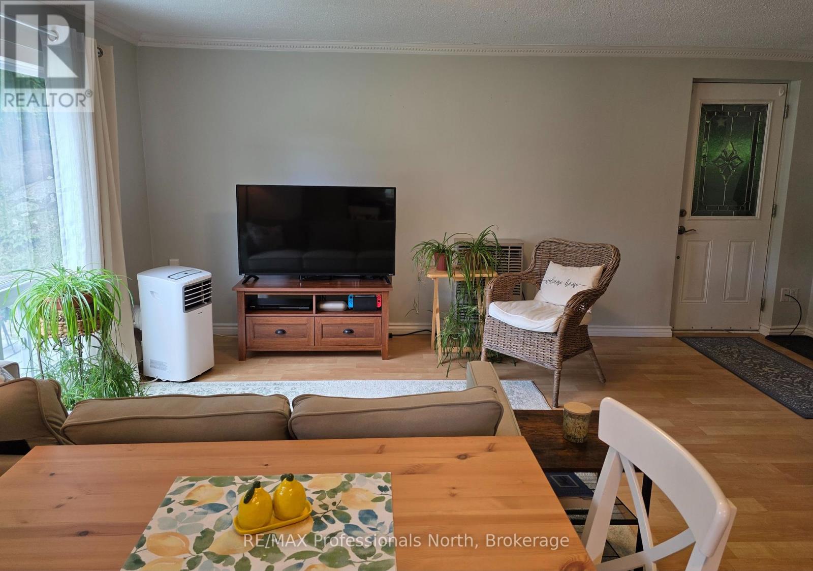 1 George Street, Huntsville, Ontario  P1H 1V8 - Photo 9 - X12296003